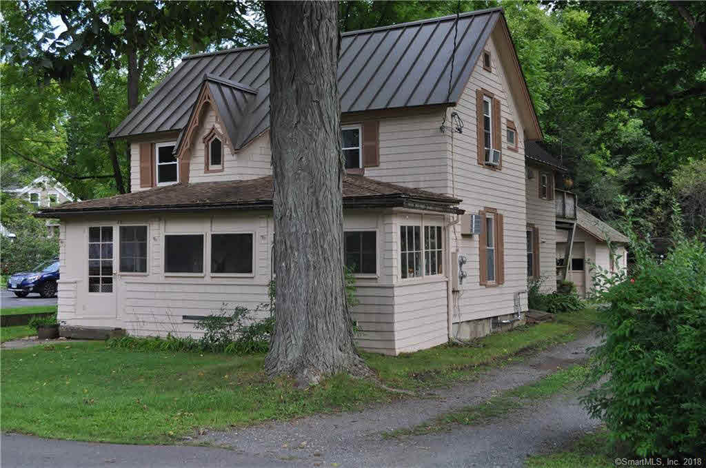 Building photograph for 12 PETTEE STREET